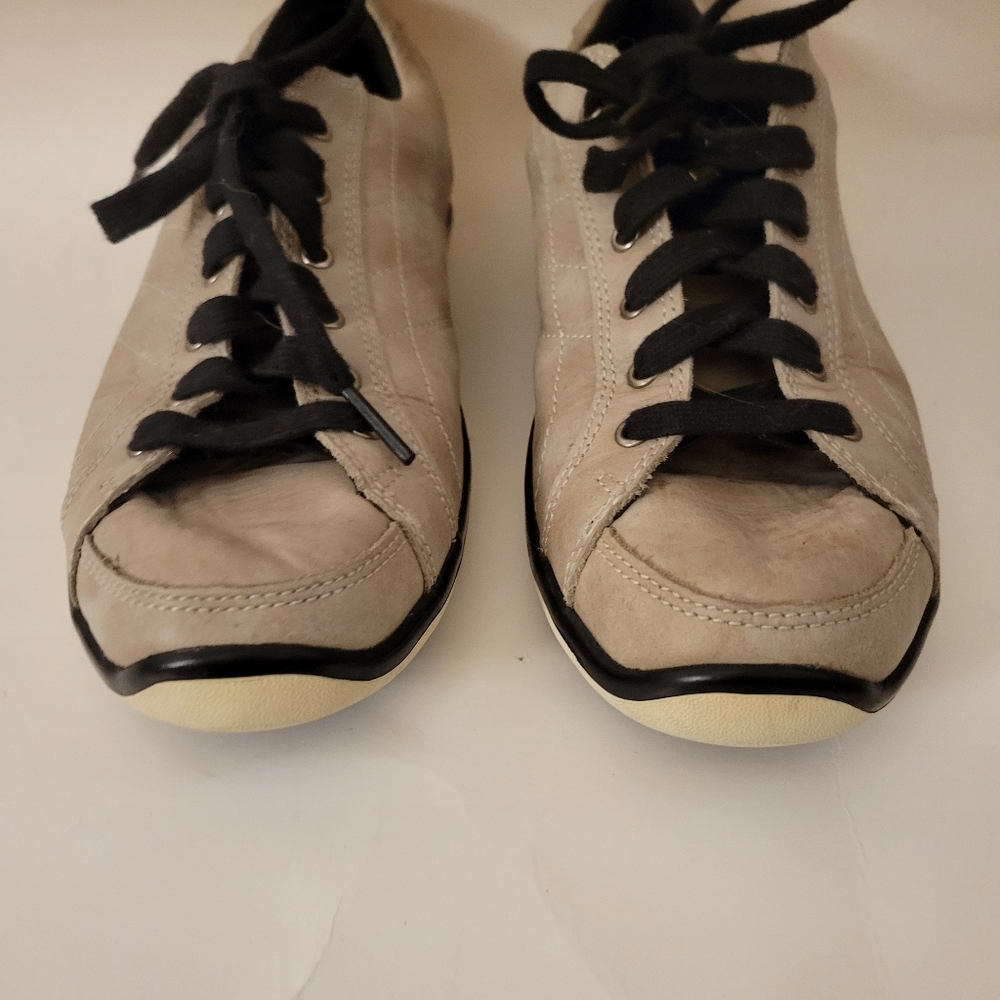FootJoy LoPro golf shoes - Picture 2 of 8